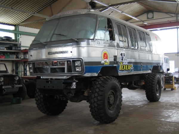 Mercedes unimog conversion #6